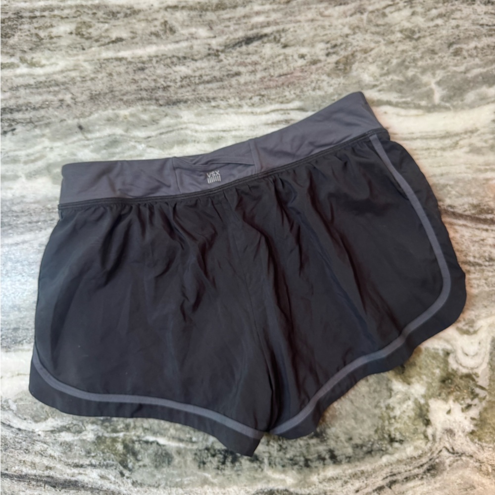 Victoria’s Secret VSX Active Shorts Grey/Black
